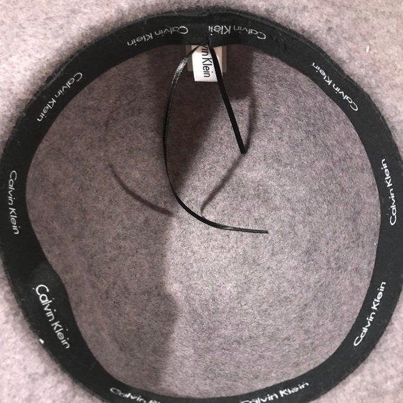 Calvin Klein Laine Wool Hat - Picture 6 of 8